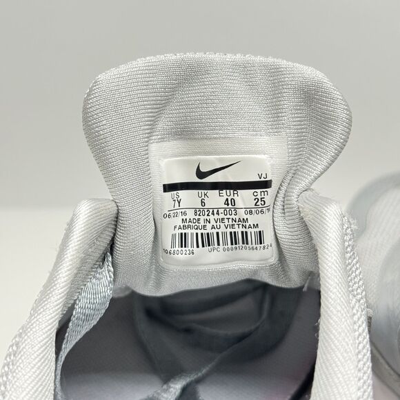 Nike Air Max Thea Metallic Silver Gray 820244-003 Size 7Y Youth / Women’s 8.5 - Picture 5 of 10